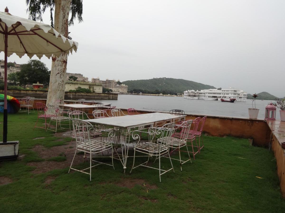 Raasleela Luxury Camp Hotel Udaipur Exterior photo