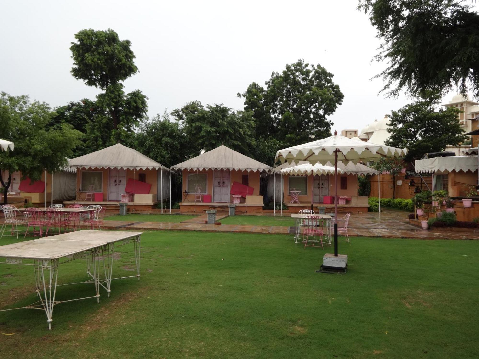 Raasleela Luxury Camp Hotel Udaipur Exterior photo